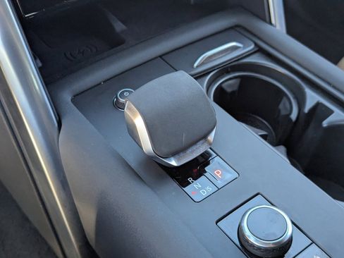 Used 2023 Land Rover Discovery HSE R-Dynamic image 30