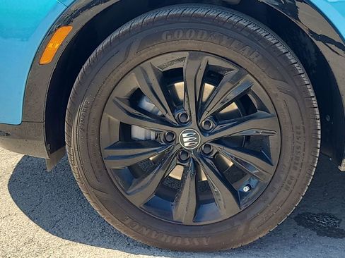 Certified 2025 Buick Envista Sport Touring w/ Convenience I Package image 34