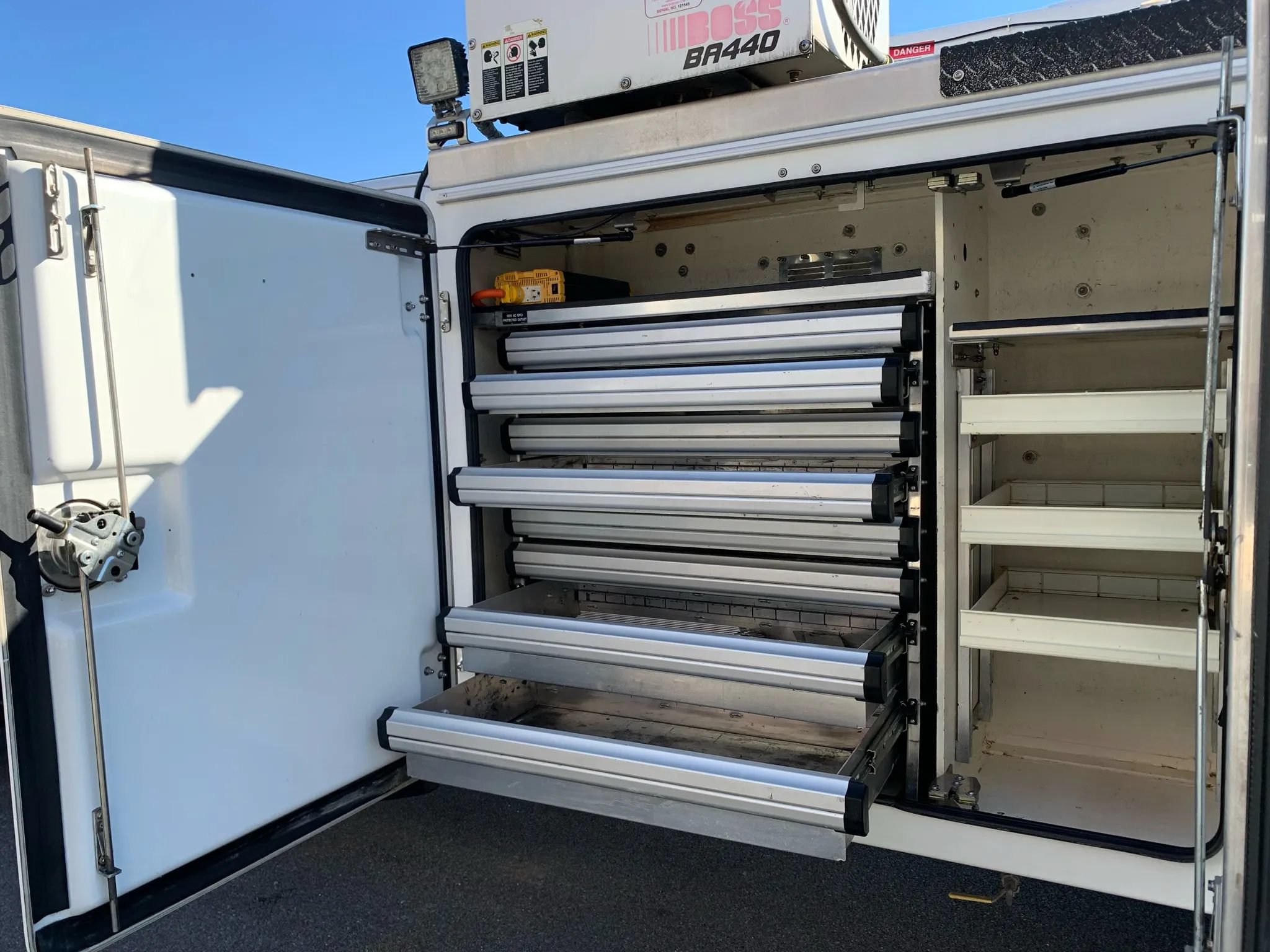 Used 2019 Ford F550 2WD SuperCab Super Duty image 39