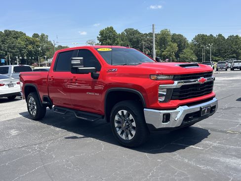 Used 2024 Chevrolet Silverado 2500 LT w/ All Star Edition AWD/4WD image 2