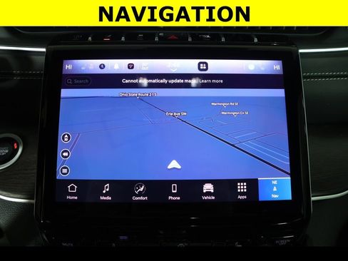 New 2025 Jeep Grand Cherokee Limited image 13