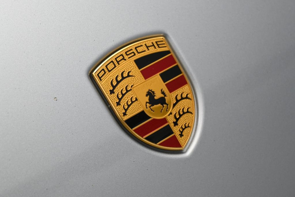Certified 2023 Porsche Macan S AWD/4WD image 35