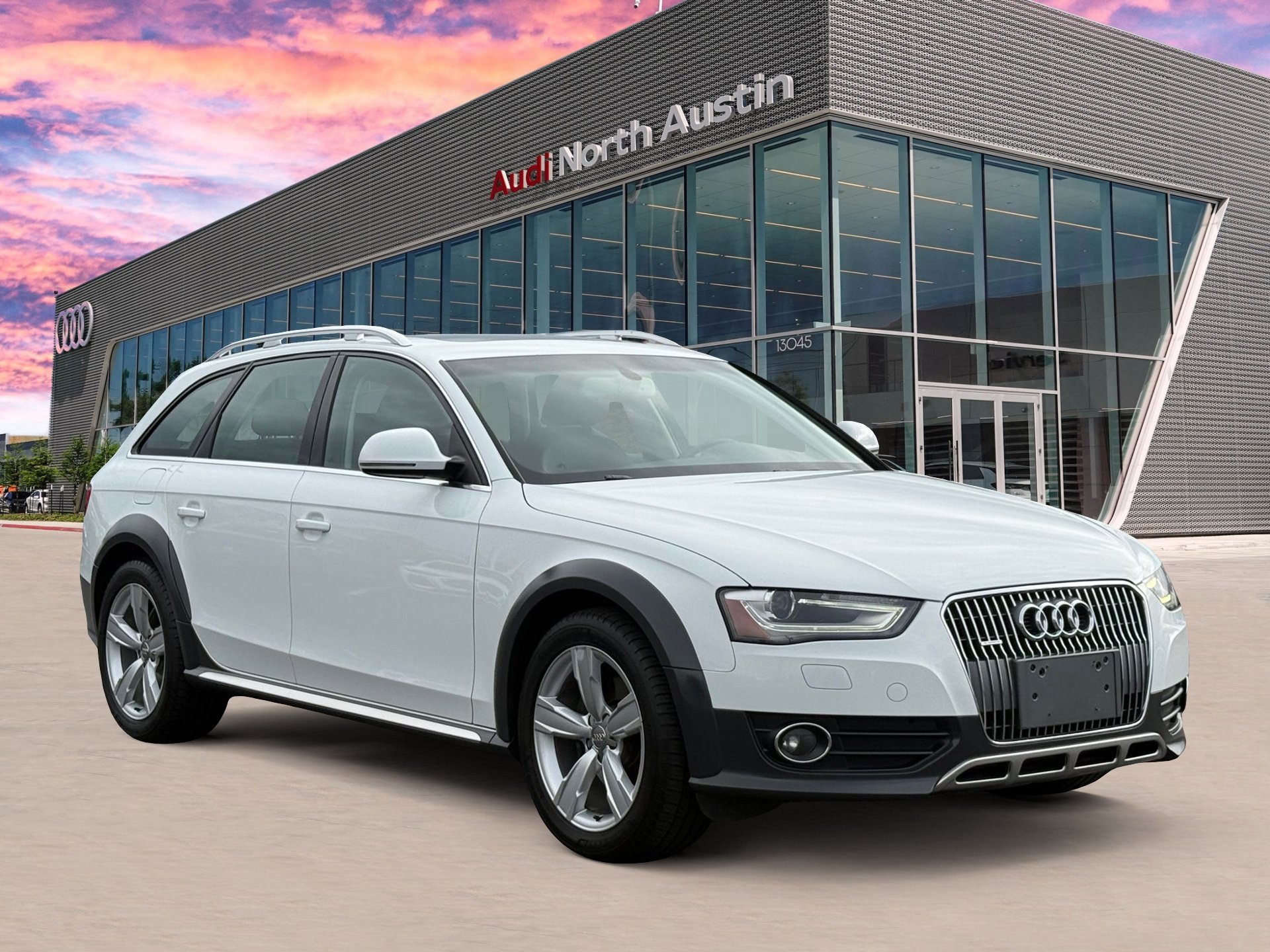 Used 2014 Audi A4 Premium Plus w/ Premium Plus Package AWD/4WD image 3