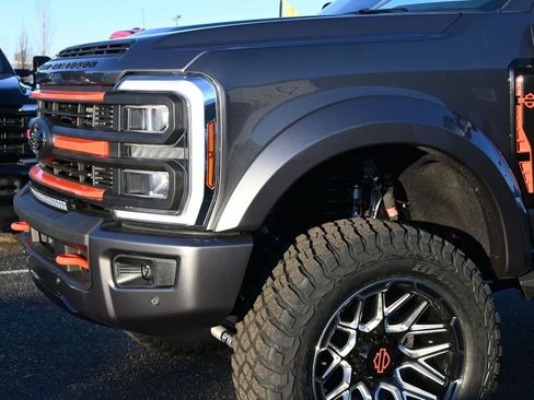 New 2026 Ford F250 Lariat w/ Black Appearance Package AWD/4WD image 46