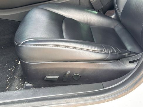 Used 2020 Tesla Model 3 Standard Range image 25