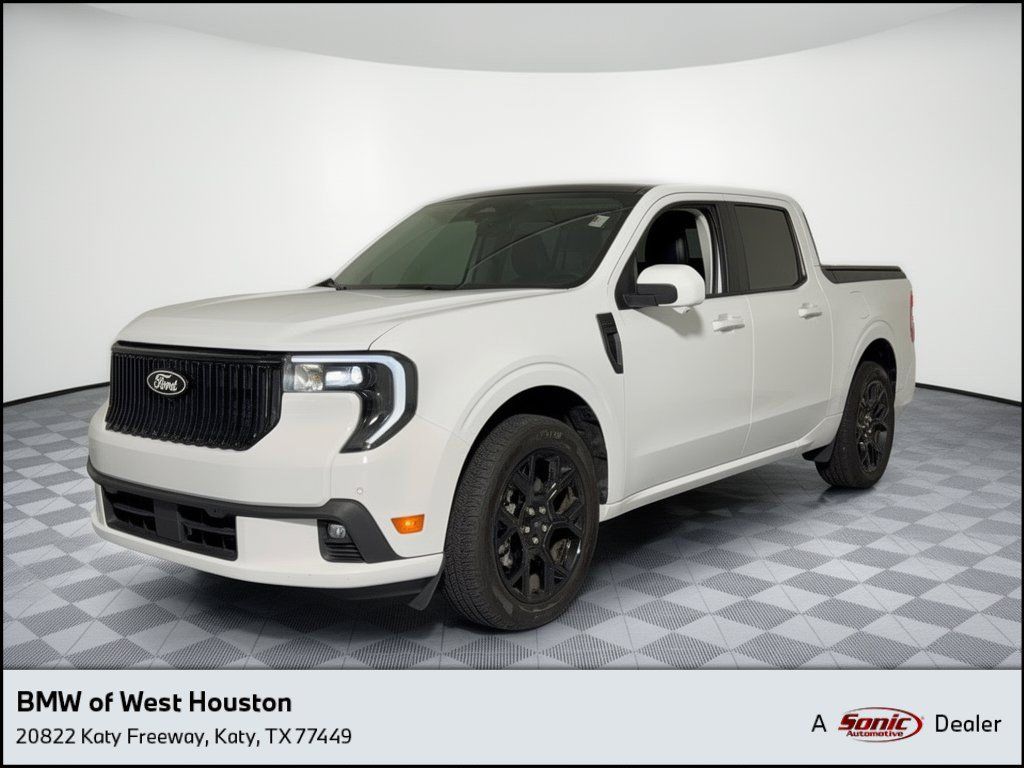Used 2025 Ford Maverick Lobo AWD/4WD image 1