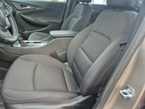 Used 2025 Chevrolet Malibu LT w/ Sport Edition FWD image 11
