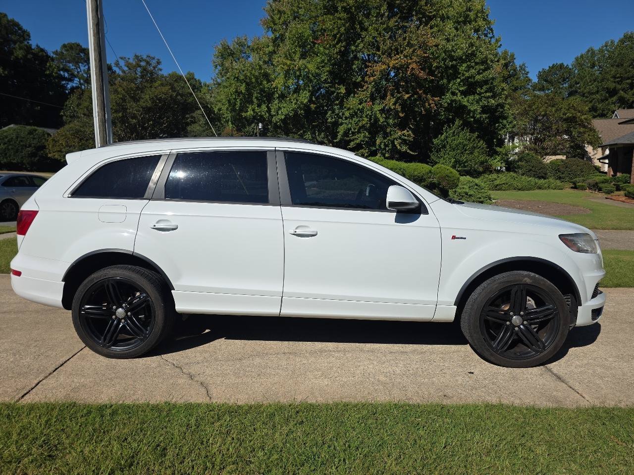 Used 2014 Audi Q7 3.0T S line Prestige w/ Technology Package AWD/4WD image 6