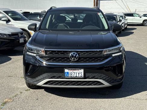 Certified 2022 Volkswagen Taos S image 2