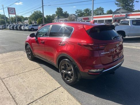 Used 2022 Kia Sportage LX w/ LX FWD Value Edition Package image 7