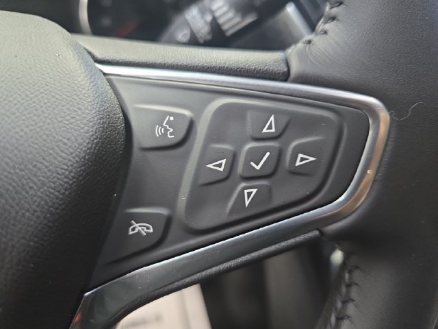 Used 2018 Chevrolet Malibu LT FWD image 17
