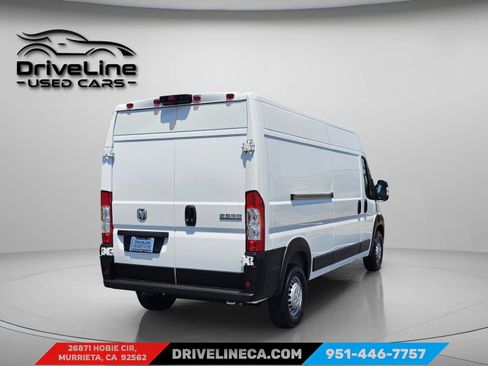 Used 2025 RAM ProMaster 2500 w/ Convenience Group FWD image 6