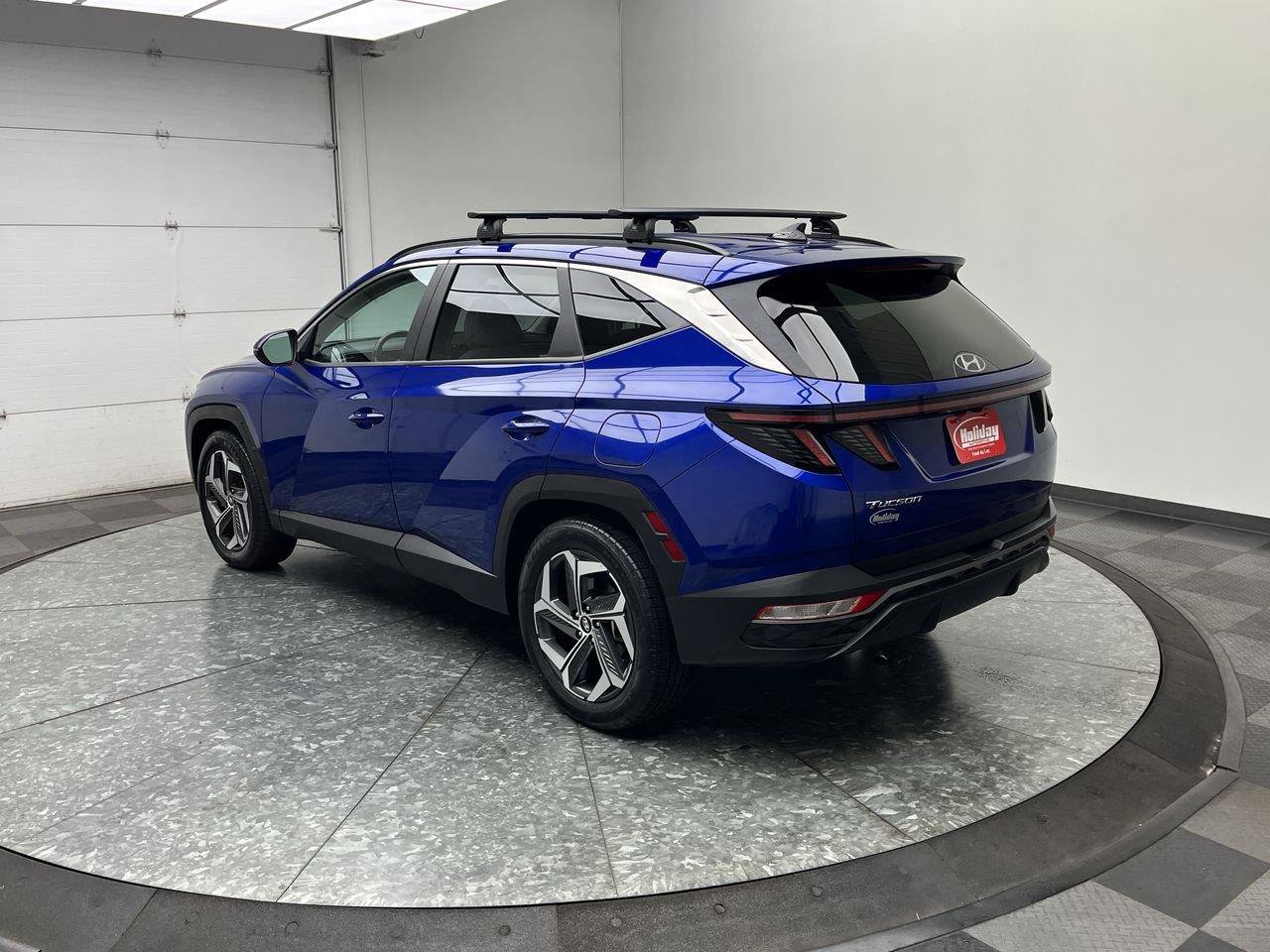 Used 2023 Hyundai Tucson SEL w/ Convenience Package FWD image 2
