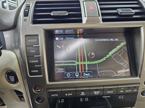 Used 2017 Lexus GX 460 Premium AWD/4WD image 32