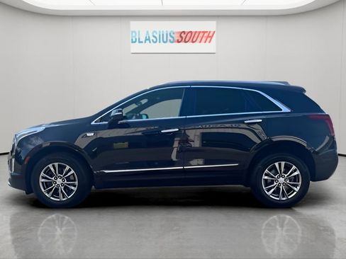 Used 2022 Cadillac XT5 Premium Luxury w/ Technology Package AWD/4WD image 6