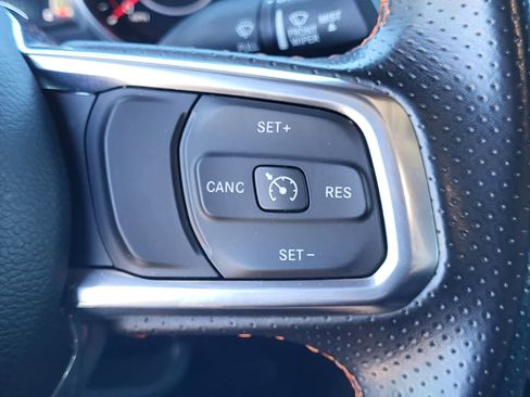 Used 2022 Jeep Gladiator Mojave image 18