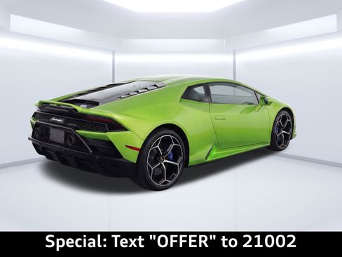 Used 2020 Lamborghini Huracan EVO image 8