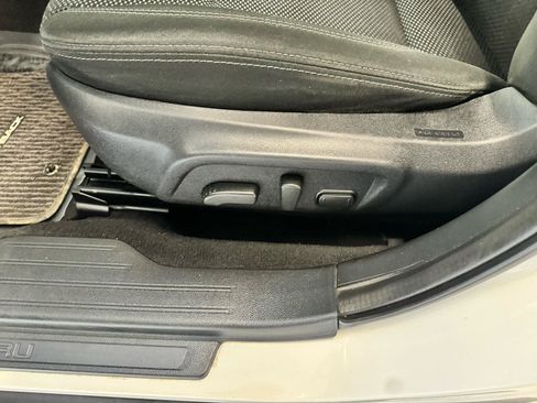 Used 2019 Subaru Outback 2.5i Premium AWD/4WD image 10