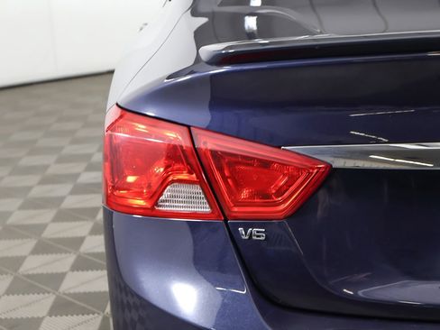 Used 2018 Chevrolet Impala LT image 14