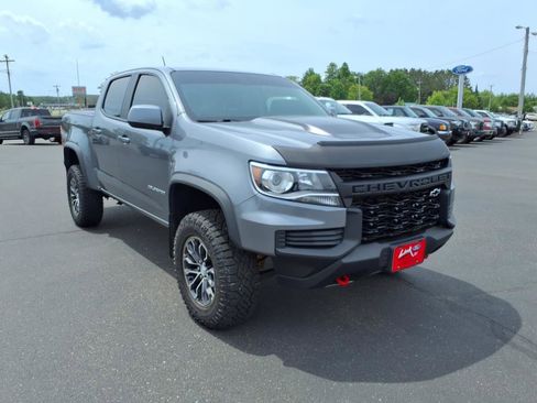 Used 2021 Chevrolet Colorado ZR2 image 8