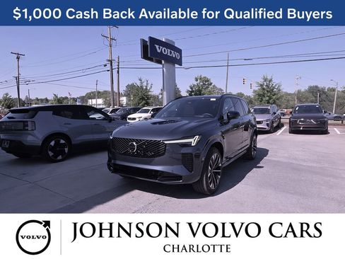 New 2026 Volvo XC90 B6 Ultra w/ Lounge Package AWD/4WD image 3