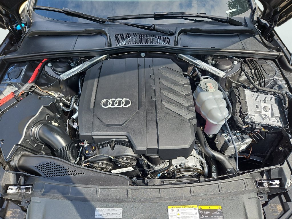 Used 2023 Audi A4 2.0T Premium w/ Convenience Package AWD/4WD image 35