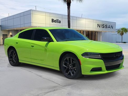 Used 2023 Dodge Charger SXT w/ Blacktop Package RWD image 9