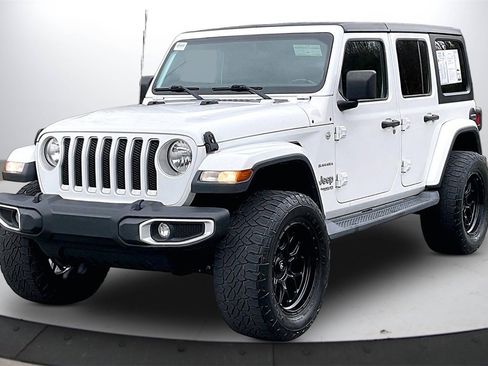 Certified 2020 Jeep Wrangler Unlimited Sahara image 4