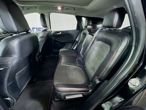 Used 2022 Ford Escape SEL w/ SEL Stealth AWD Package image 28