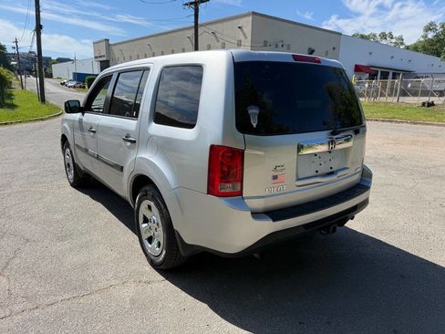 Used 2013 Honda Pilot LX image 3
