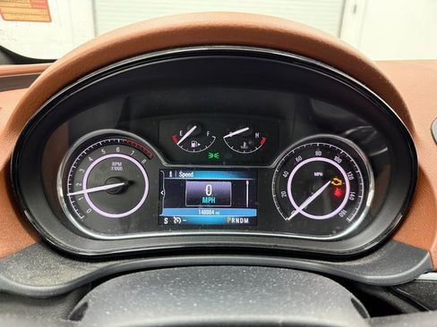 Used 2016 Buick Regal image 13