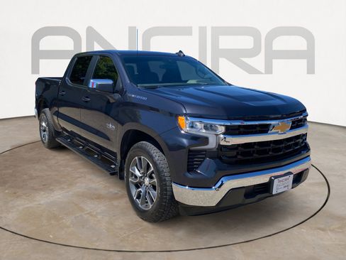 Used 2024 Chevrolet Silverado 1500 LT image 4
