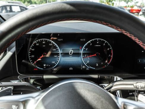 Used 2022 Mercedes-Benz GLA 250 4MATIC image 14