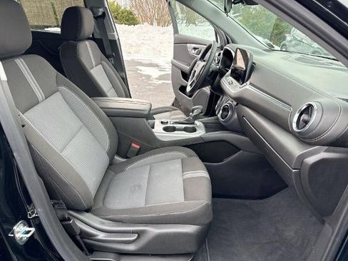 Certified 2025 Chevrolet Blazer LT image 26