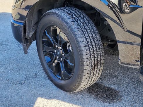 Used 2022 Ford F150 Lariat w/ Equipment Group 502A High image 33