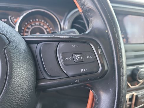 Used 2022 Jeep Wrangler Unlimited Sport AWD/4WD image 26