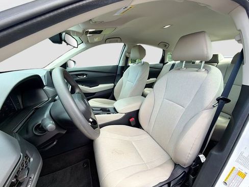 Used 2025 Honda Accord LX image 11
