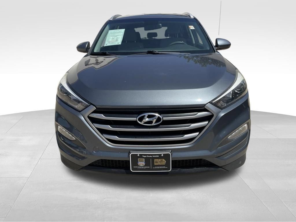 Used 2018 Hyundai Tucson SEL FWD image 2