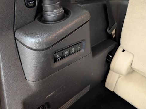 Used 2013 Ford Flex Limited image 20