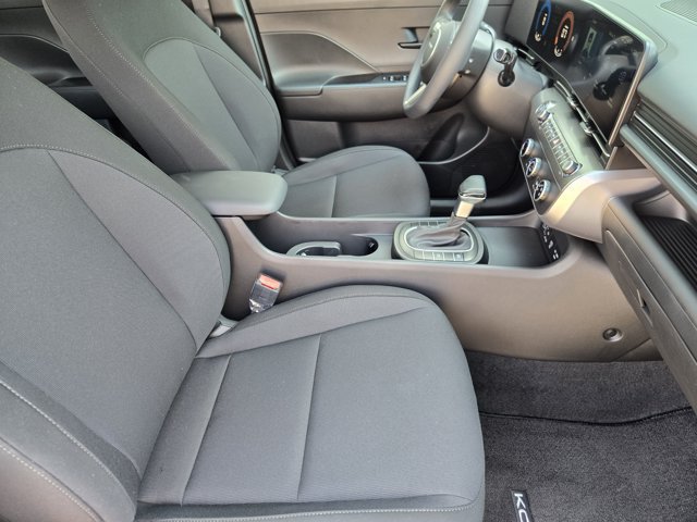 New 2027 Hyundai Kona SE FWD image 10