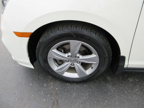 Used 2019 Honda Odyssey EX-L image 14