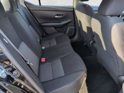 Used 2023 Nissan Sentra SV FWD image 27