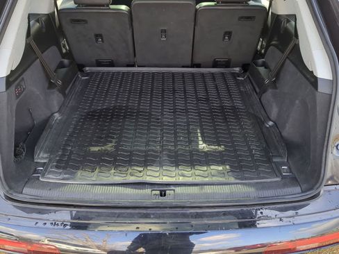 Used 2018 Audi Q7 3.0T Premium image 39