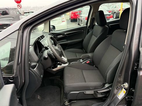 Used 2018 Honda Fit EX image 12