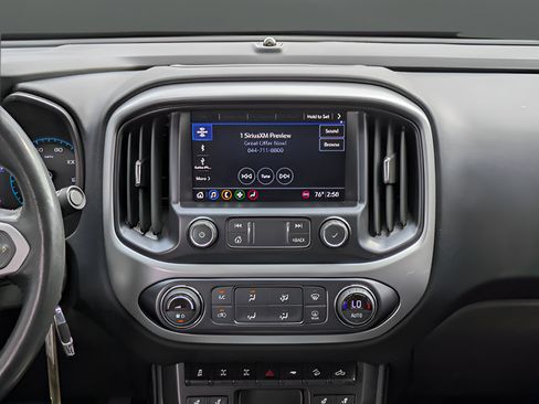 Used 2021 Chevrolet Colorado ZR2 AWD/4WD image 17