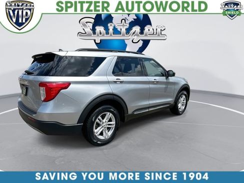 Used 2022 Ford Explorer XLT w/ Equipment Group 202A AWD/4WD image 9