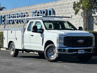 New 2026 Ford F250 XL w/ XL Chrome Package