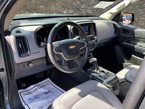 Used 2015 Chevrolet Colorado W/T w/ WT Convenience Package RWD image 11