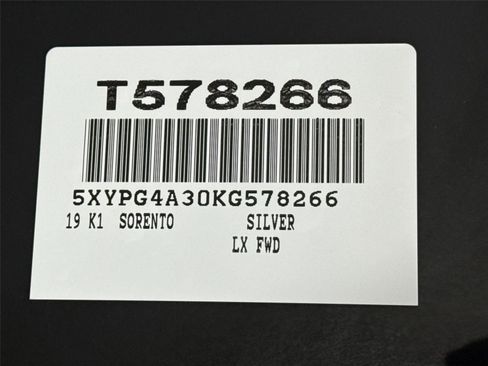 Used 2019 Kia Sorento L image 48