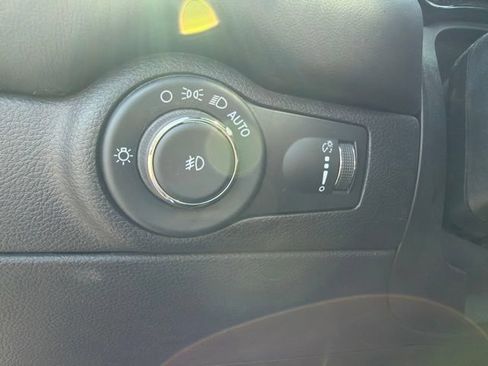 Used 2021 Dodge Durango GT RWD image 21